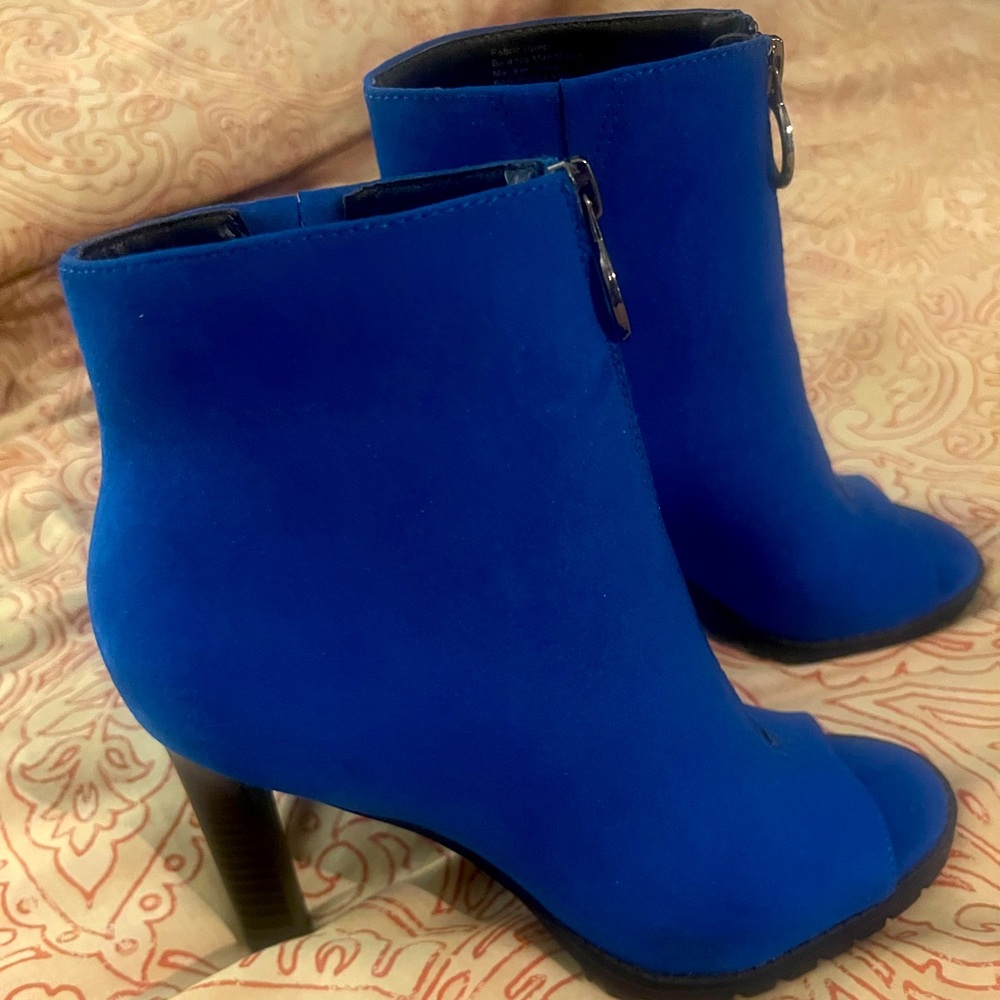 Bar III Booties New Condition Size 7